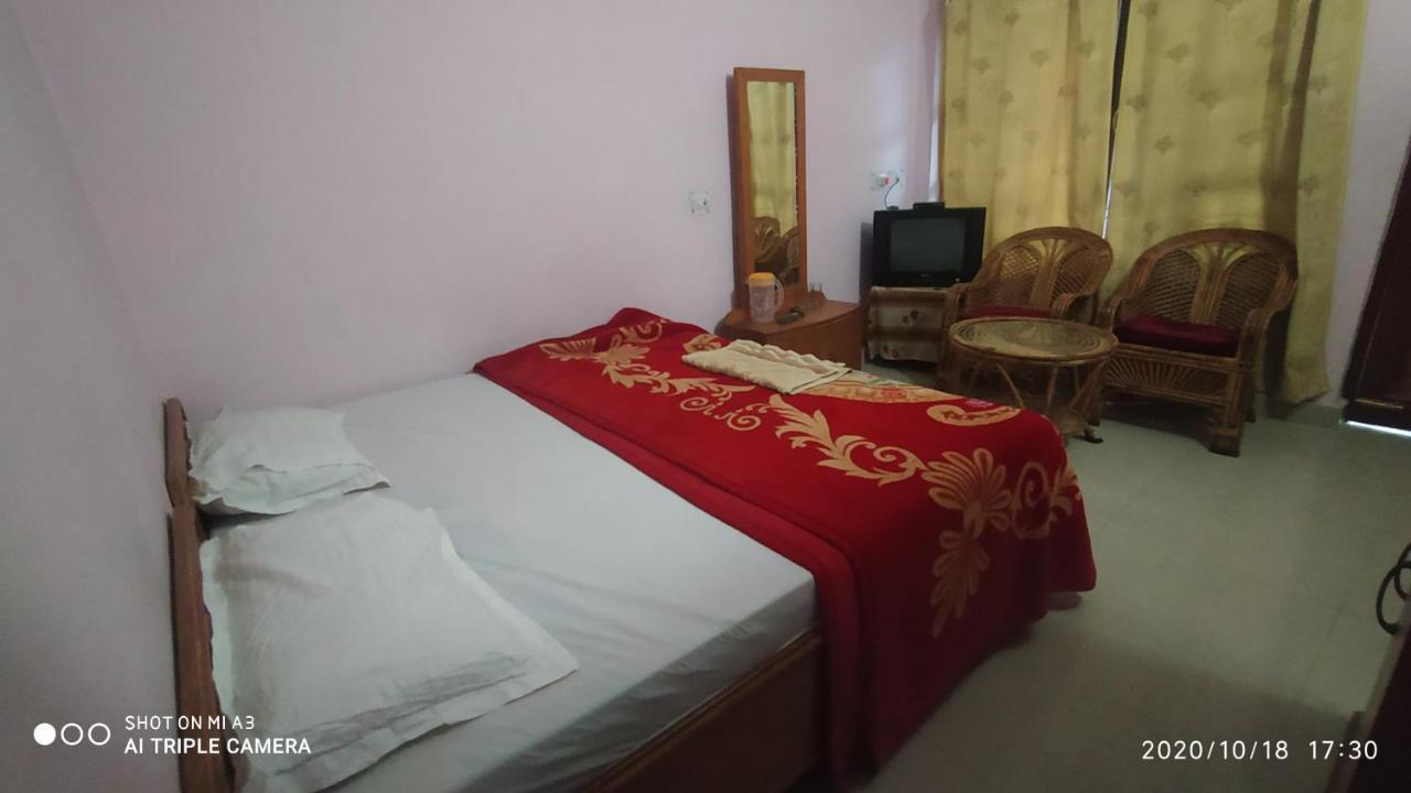 Hotel Himalayan Inn Uttarkashi Ngoại thất bức ảnh