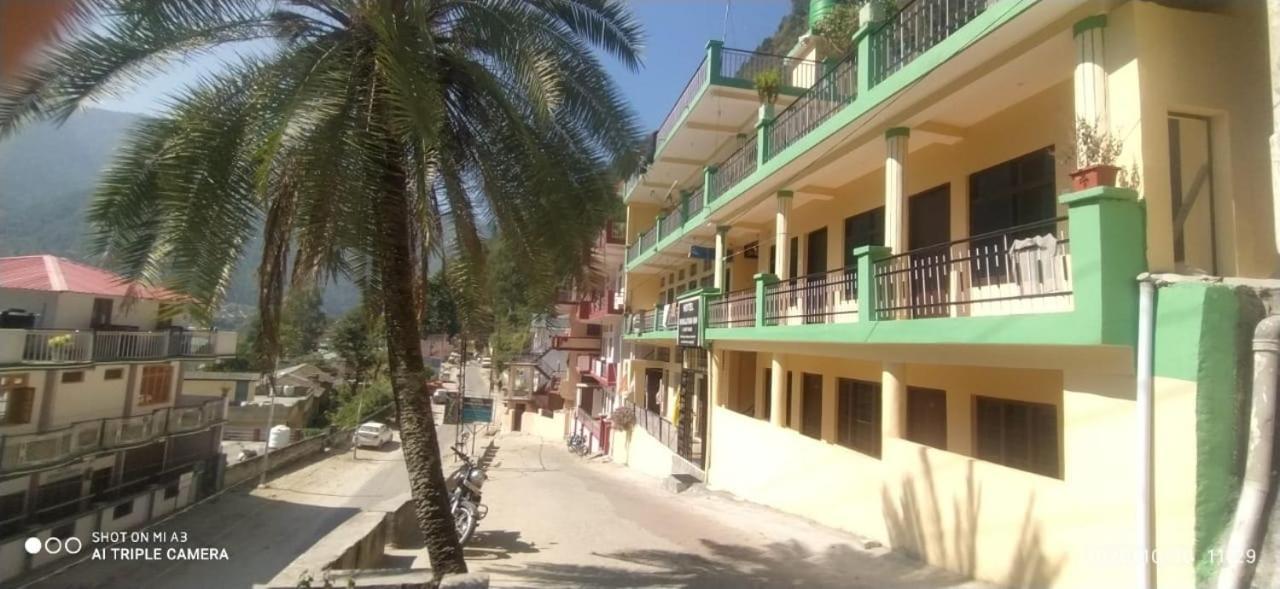 Hotel Himalayan Inn Uttarkashi Ngoại thất bức ảnh