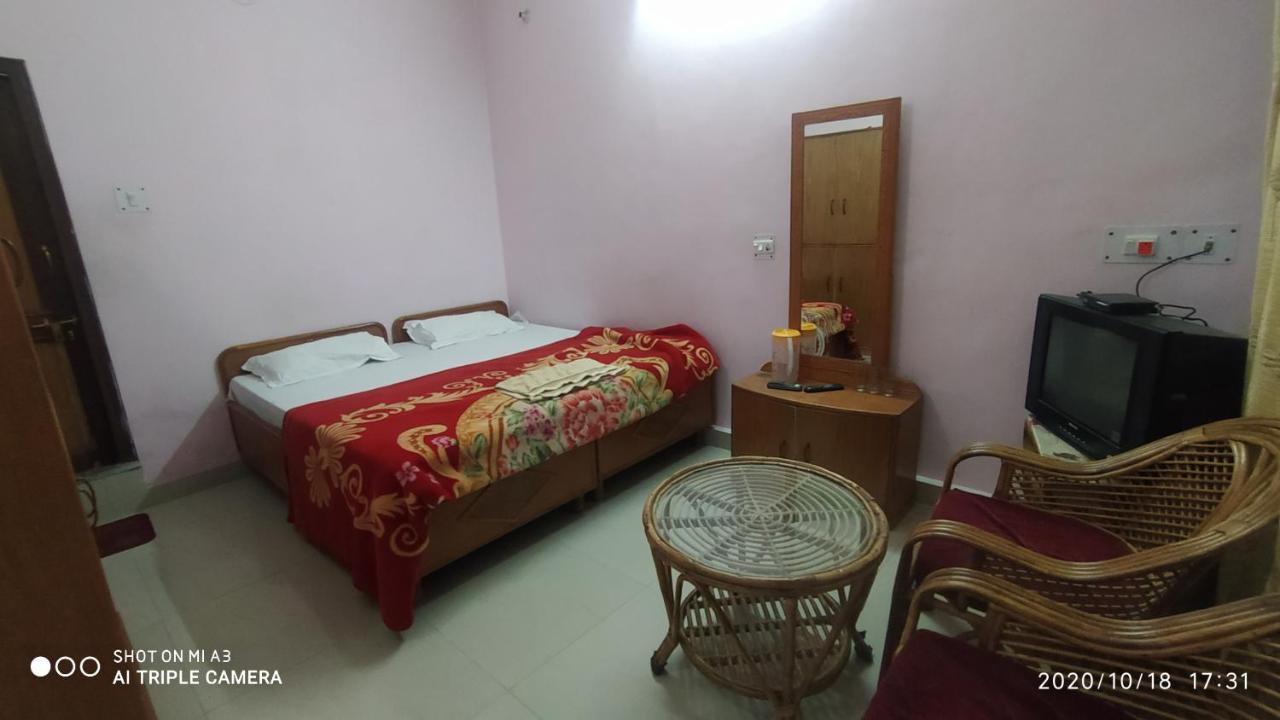 Hotel Himalayan Inn Uttarkashi Ngoại thất bức ảnh