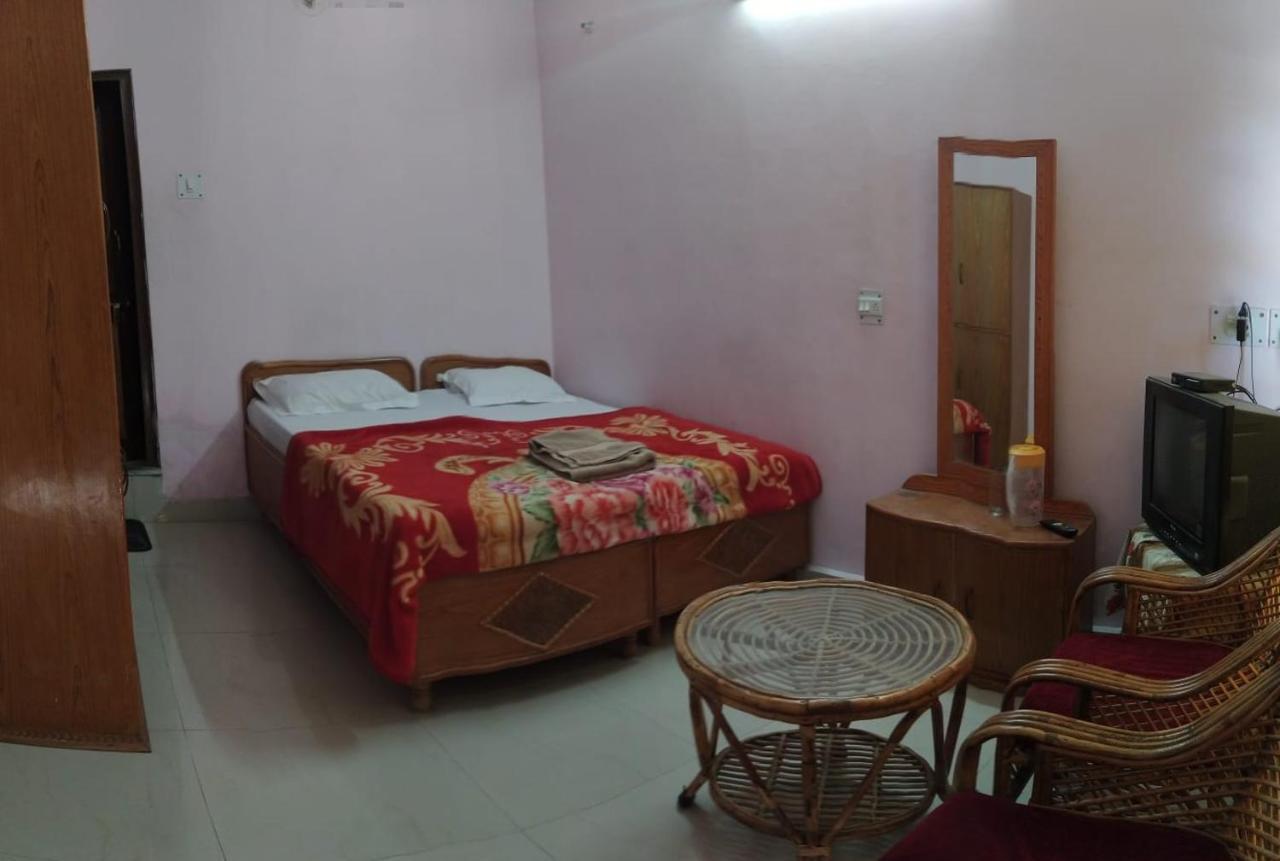 Hotel Himalayan Inn Uttarkashi Ngoại thất bức ảnh